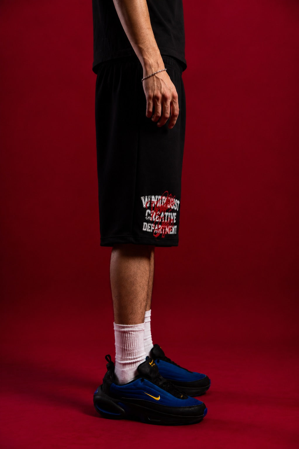 WNDR BLACK SHORT